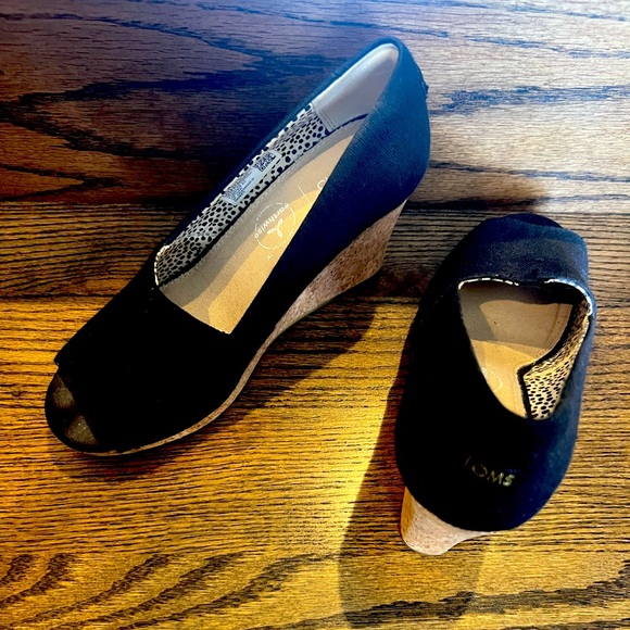 Toms wedges - Picture 1 of 1